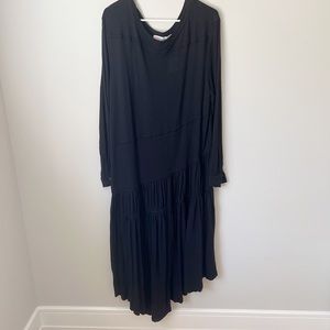Free People Beach Black Long Sleeve Ruffle Oversize Maxi Dress Size Medium NWT